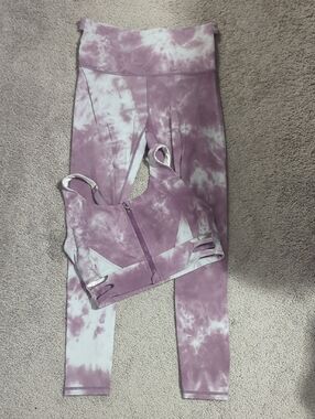 Tie-Dye Lavender Active Set - High-Waist Leggings & Zip Sports Bra
